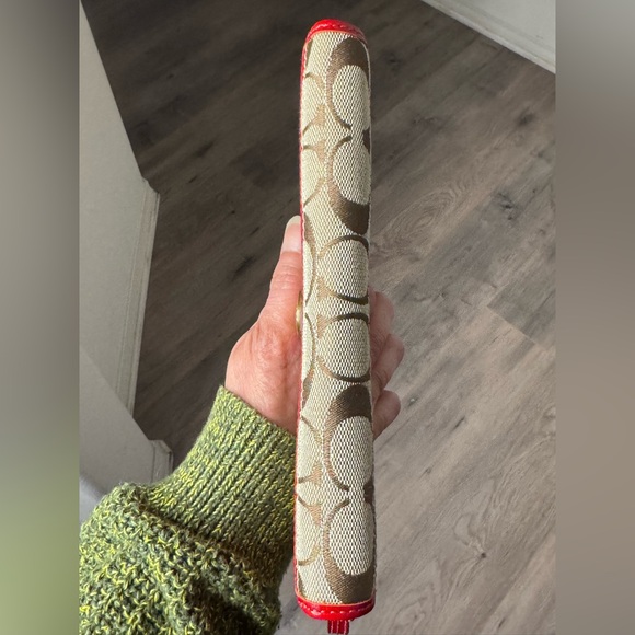 Reserved for @glt9923 Coach Legacy Signature wallet NWOT - Picture 14 of 14